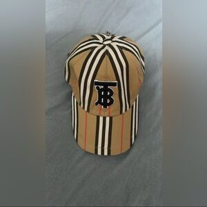 Burberry hat